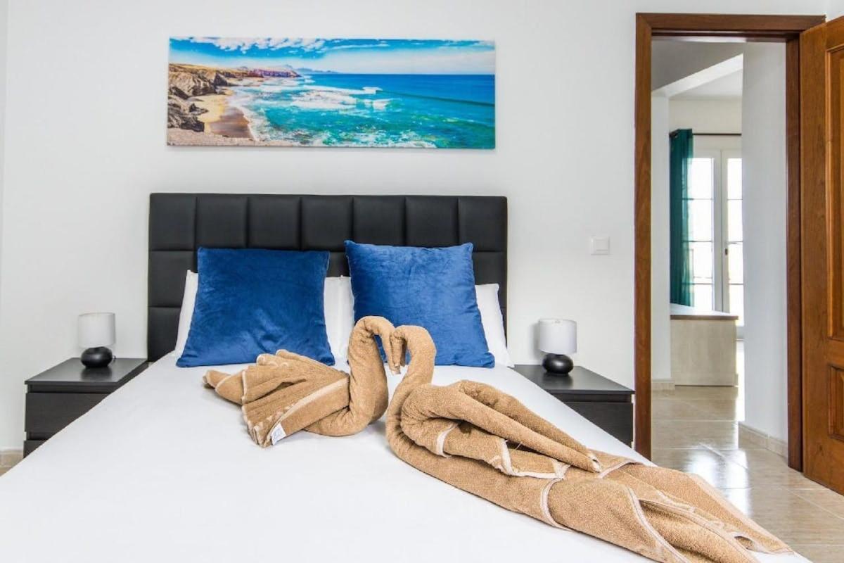 Apartamento Atenea San Bartolome  Bagian luar foto